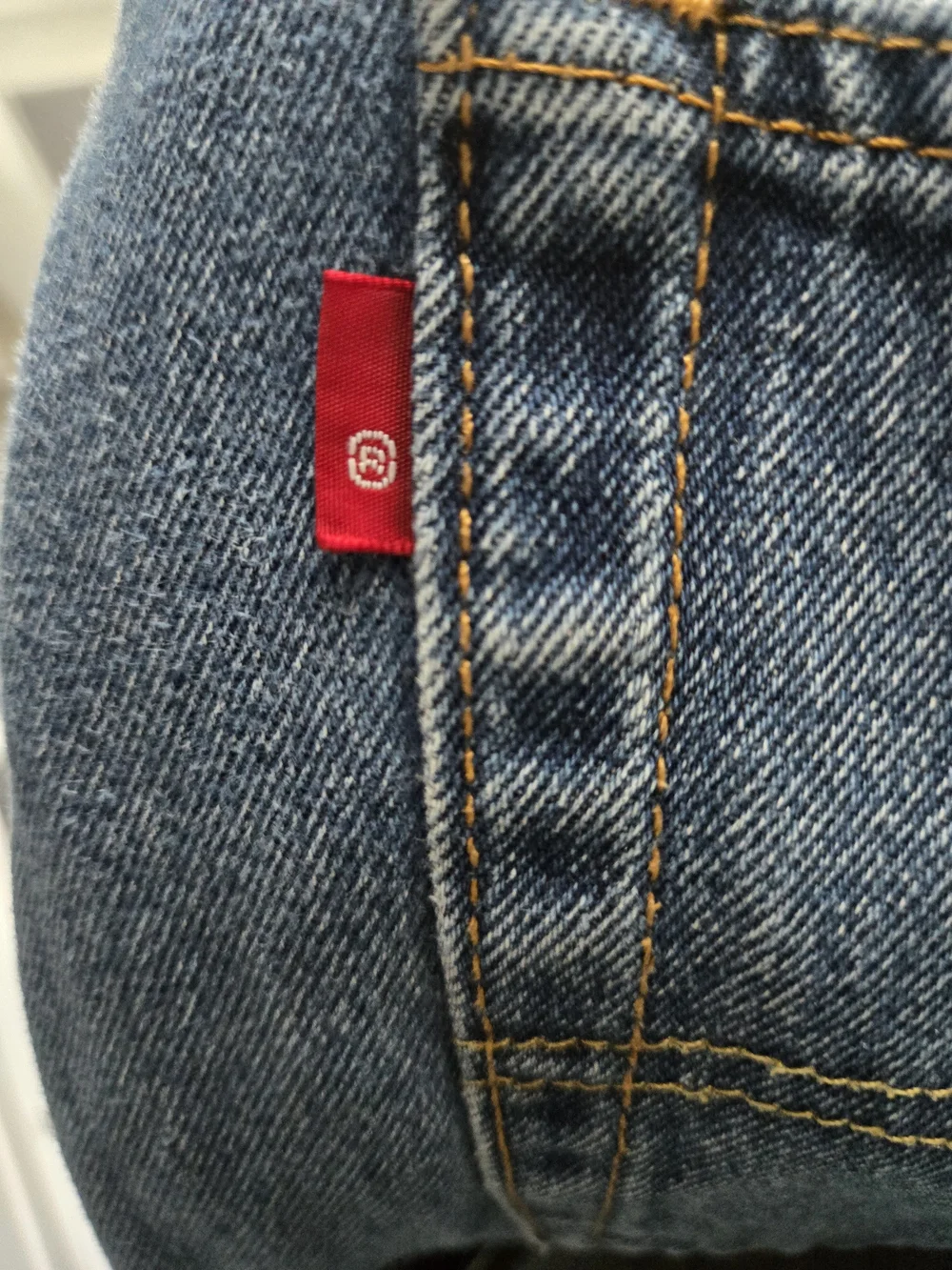 Levis 550 Jeans Mens 44x30 Blue Relaxed Fit Medium Wash 100% Cotton